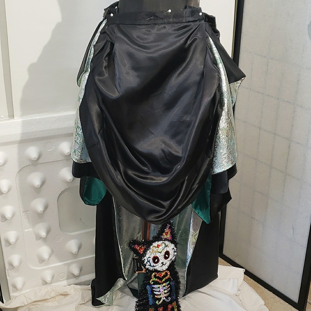 Bustle Skirt - Cosplay - Steampunk Costume Size Large